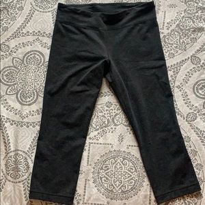 Under Armour Crop Leggings